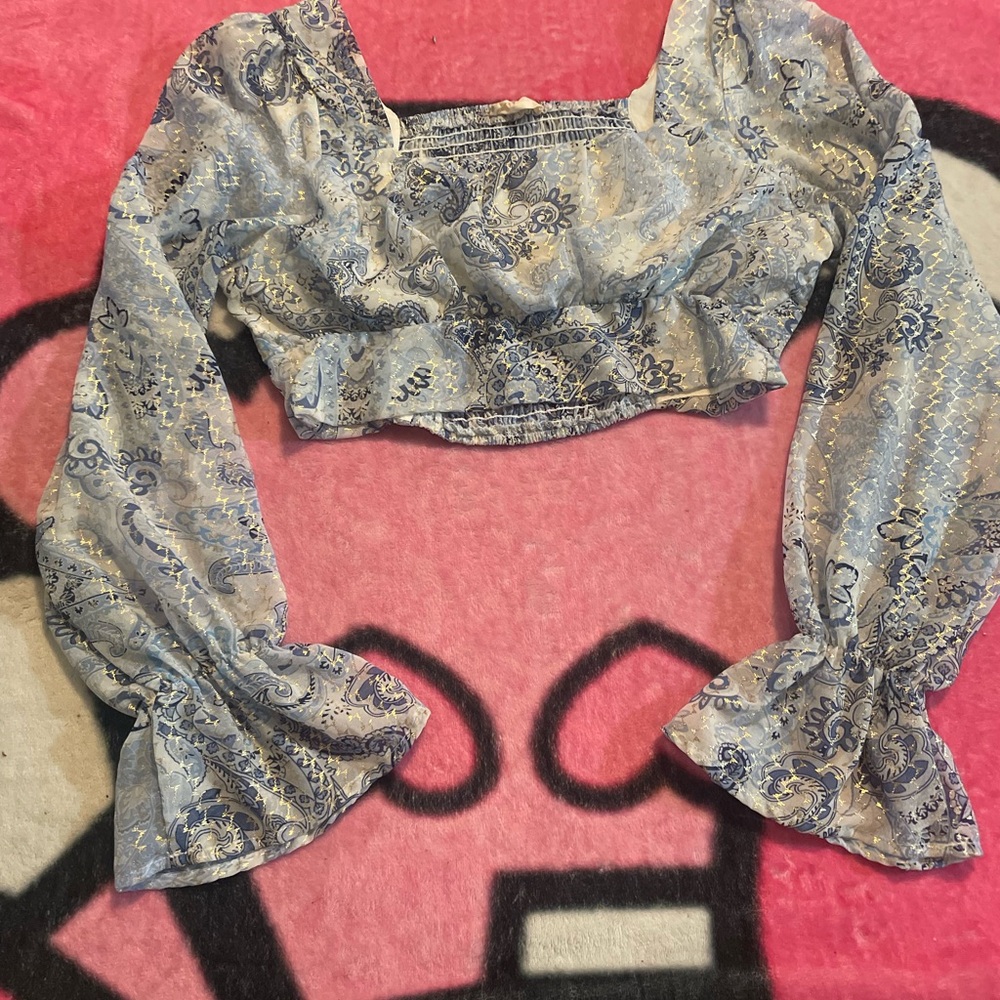 Blue & Gold Swirl Cropped Blouse – Stretchy Smocked Top | Size Small